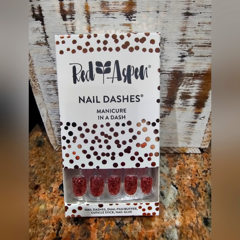 Red Aspen Nails